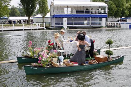 Floral_boats.jpg